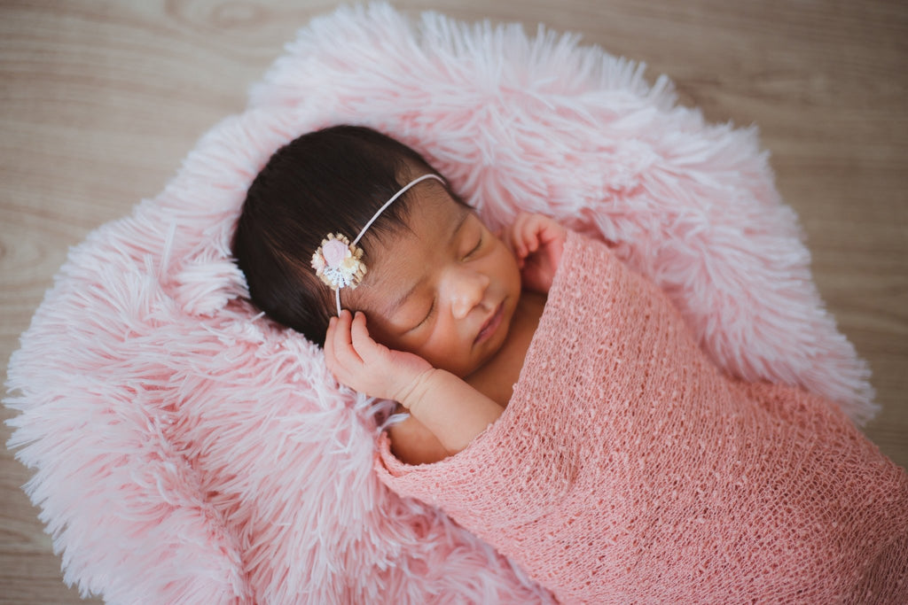 Wrap Your Little One in Comfort: Choosing the Best Baby Blanket - Blankids